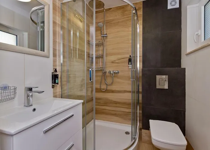 Semesterbostad Oaza *