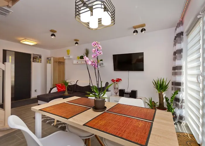 בית נופש Oaza